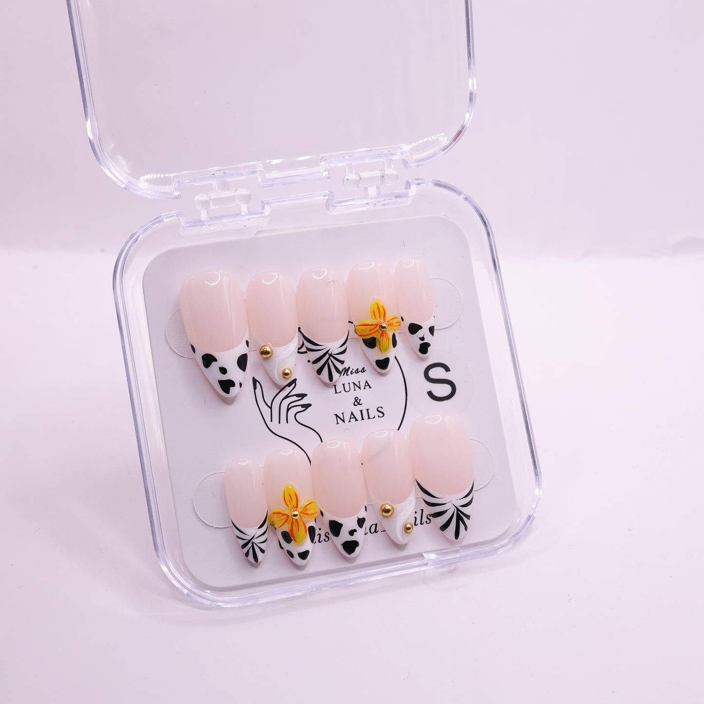 Tropical Dots