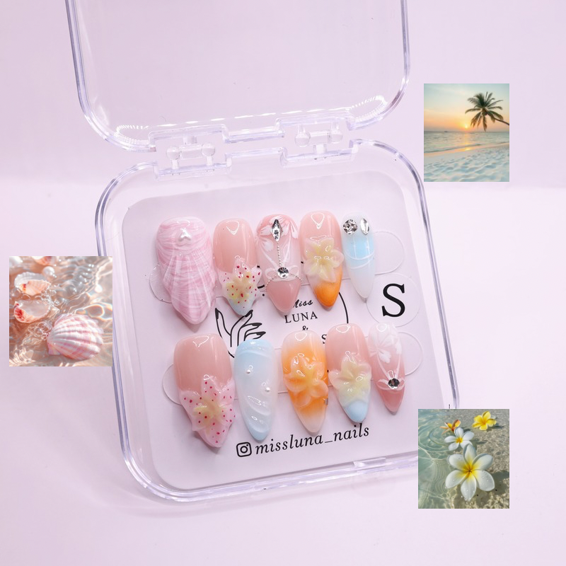 Azure Marigold Droplets