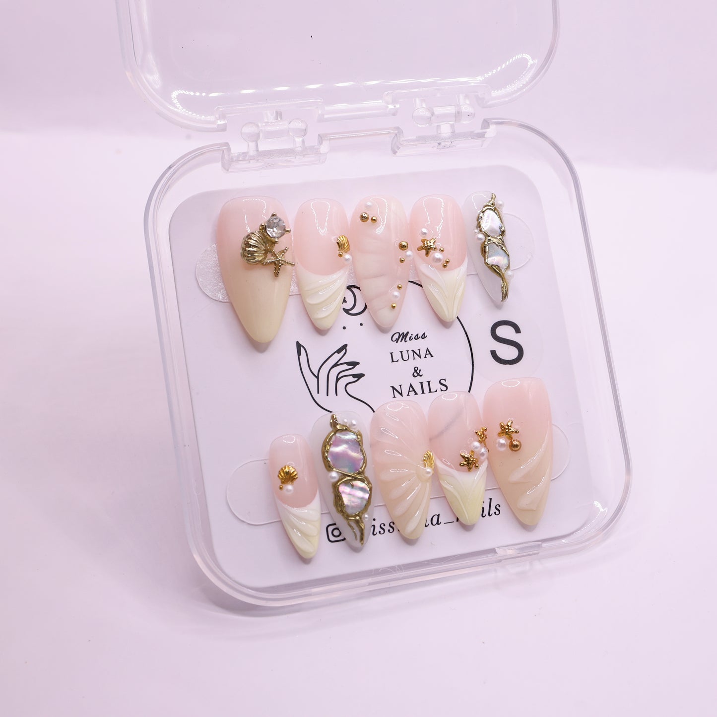Shell & Pearl Lustre