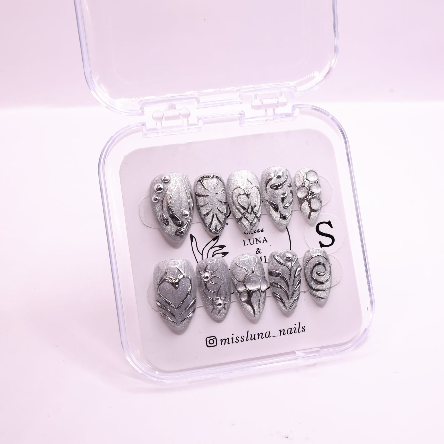 Neon Silver Traces