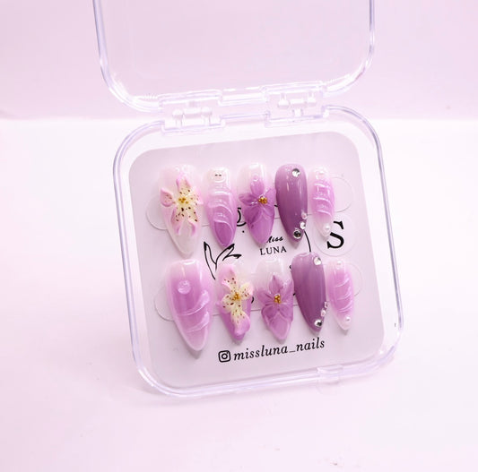 Violet Dreamscape Aria