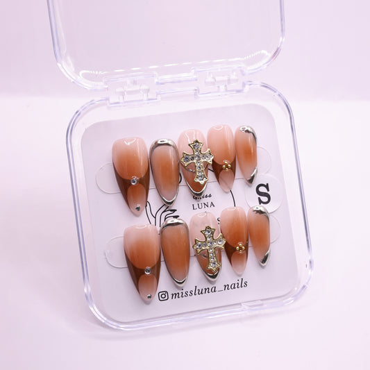 Velvet Rosary Glam